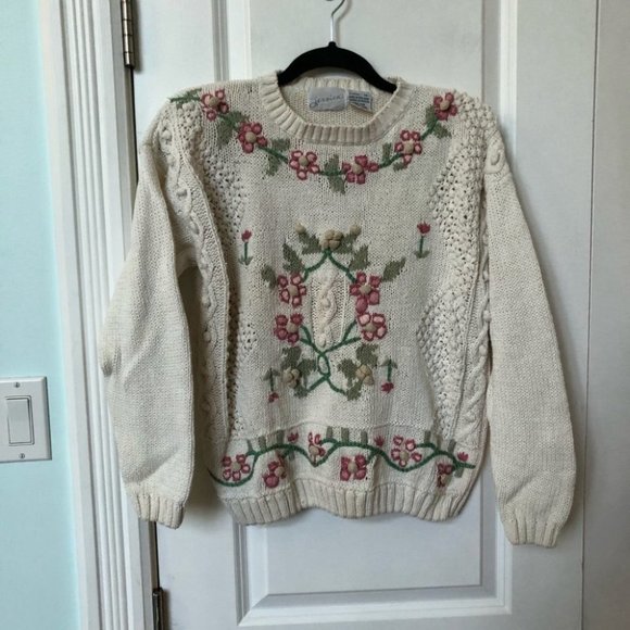 Vintage Jessica Floral  Cottagecore granny 3D Knit Sweater - Picture 4 of 5